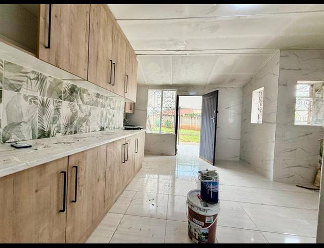 3 BEDROOM HOUSE FOR SALE IN VANDERBIJLPARK CW 1